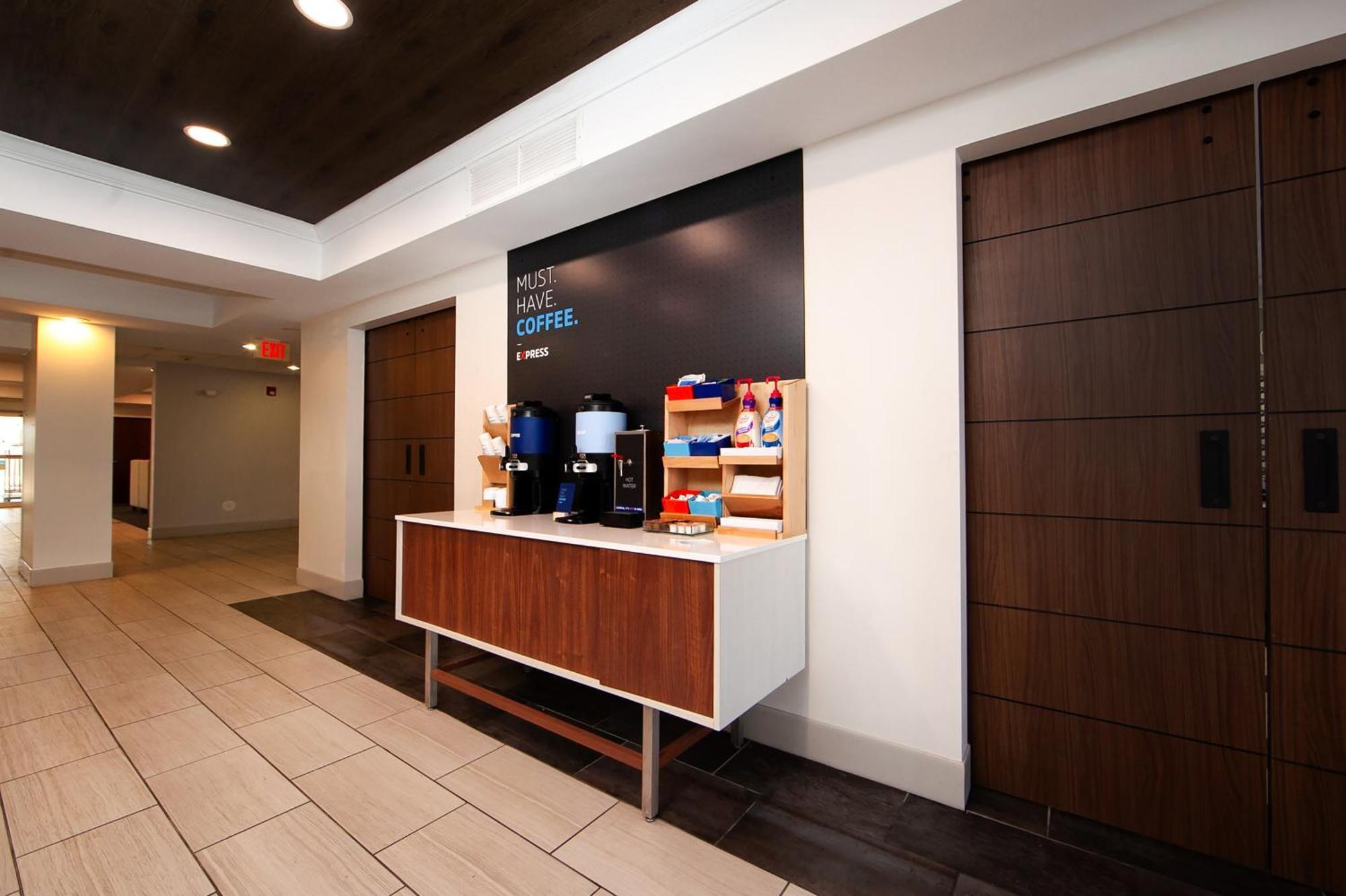 Holiday Inn Express Hotel & Suites Chicago South Lansing By Ihg Kültér fotó