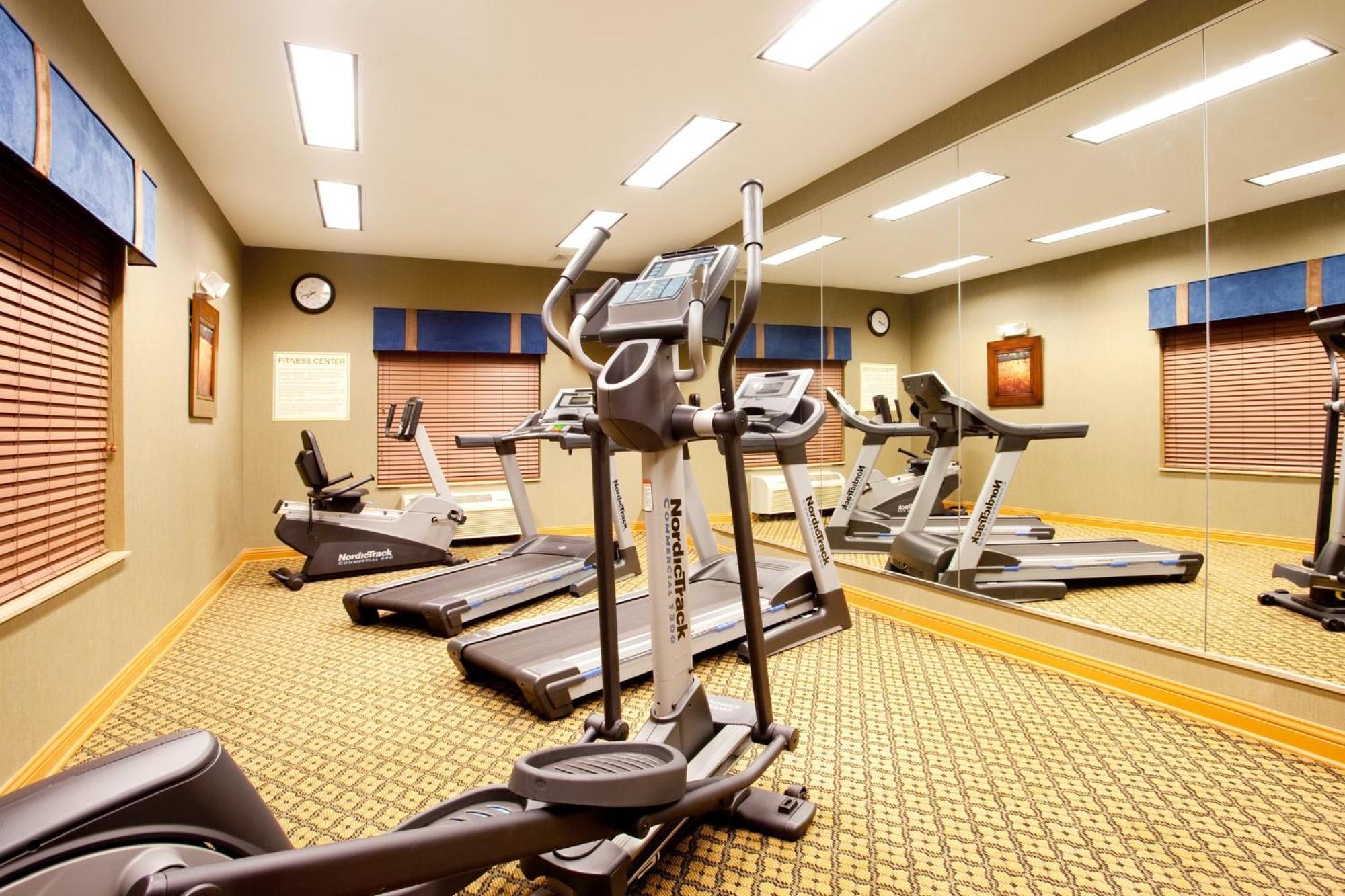 Holiday Inn Express Hotel & Suites Chicago South Lansing By Ihg Kültér fotó