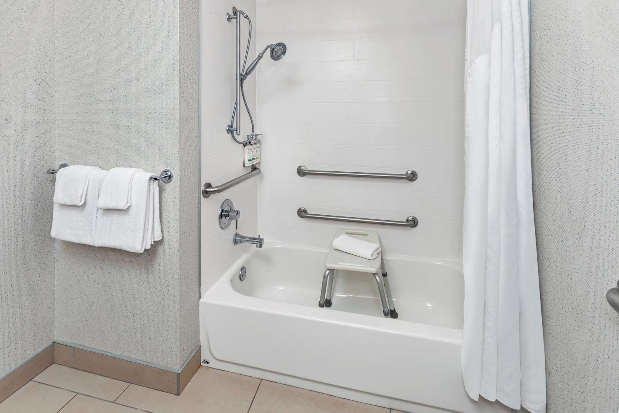 Holiday Inn Express Hotel & Suites Chicago South Lansing By Ihg Kültér fotó